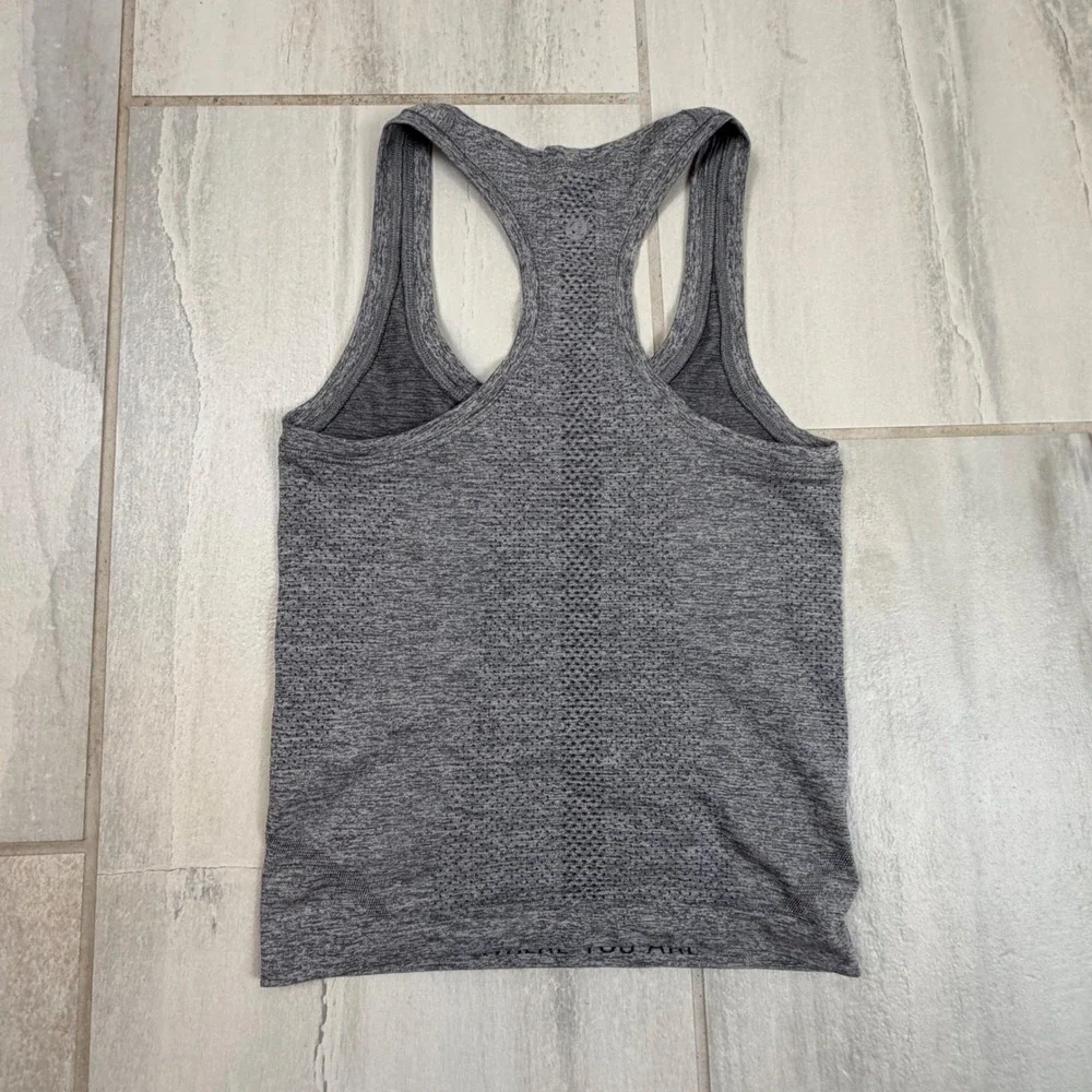 Lululemon Swiftly Tech Racerback Tank Top 2.0 Heathered Grey Size 4